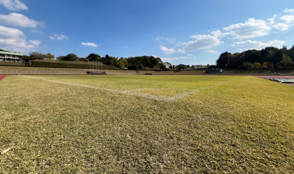日田市陸上競技場